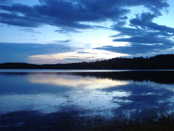 sunset at lake Bennett